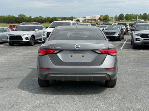Used 2023 Nissan Sentra SV w/ SV Premium Package image 6