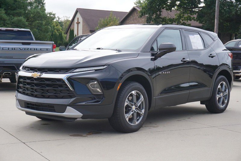 Used 2024 Chevrolet Blazer LT w/ LPO, Floor Liner Package FWD image 7