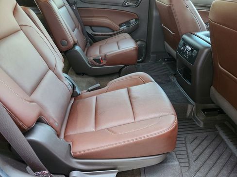 Used 2018 Chevrolet Tahoe Premier image 31