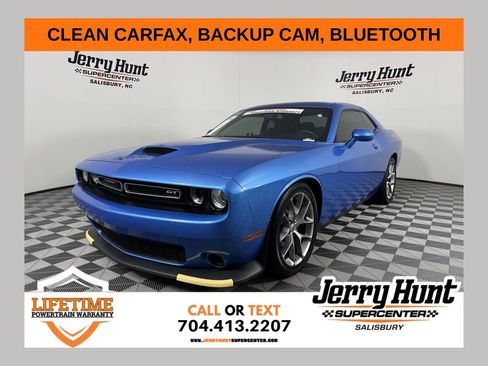 Used 2023 Dodge Challenger GT RWD image 1