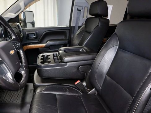 Used 2019 Chevrolet Silverado 3500 LTZ w/ Duramax Plus Package AWD/4WD image 23