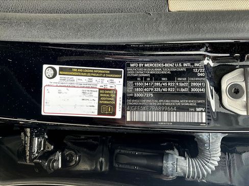Used 2023 Mercedes-Benz GLS 450 4MATIC image 15
