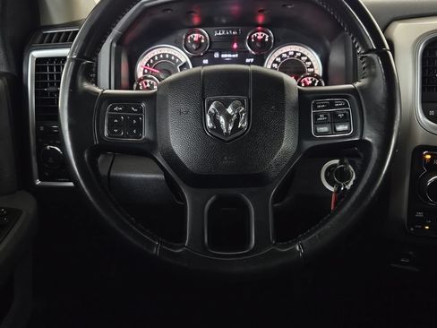 Used 2019 RAM 1500 Big Horn AWD/4WD image 12