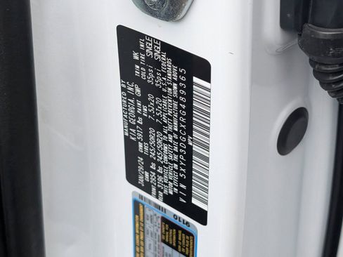 Used 2024 Kia Telluride EX X-Line image 32