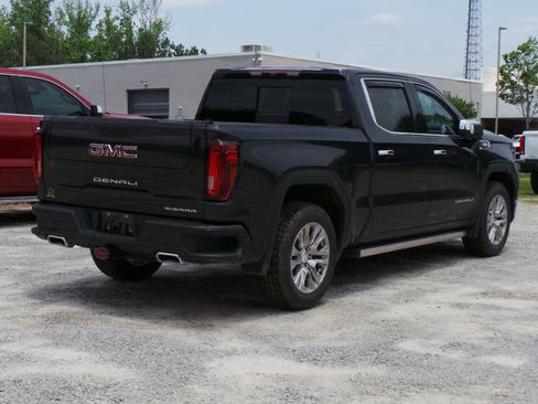 Used 2022 GMC Sierra 1500 Denali AWD/4WD image 5