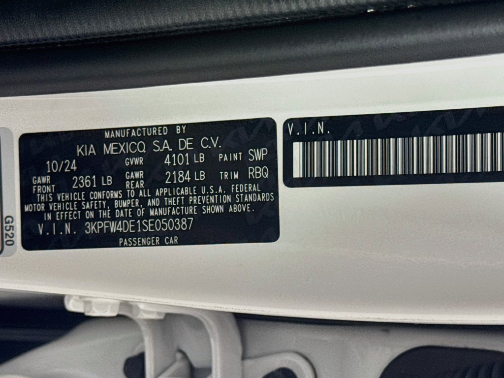 Used 2025 Kia K4 GT-Line FWD image 33