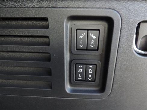 New 2026 Buick Enclave Preferred w/ Power Package image 14