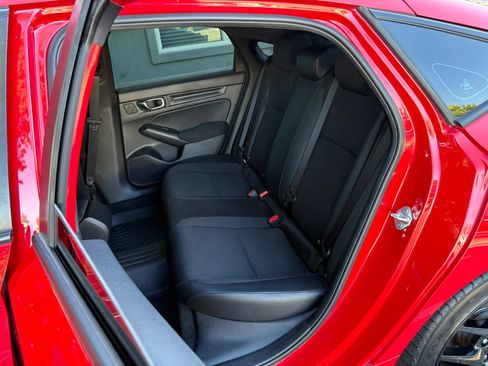 Used 2023 Honda Civic Sport image 12
