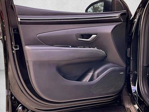 Used 2024 Hyundai Santa Cruz Limited image 18