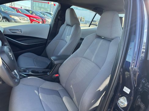 Used 2022 Toyota Corolla SE image 11