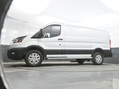 Used 2025 Ford Transit 250 Low Roof w/ Exterior Upgrade Package RWD image 39