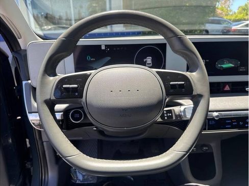 Used 2022 Hyundai Ioniq 5 SE RWD image 11