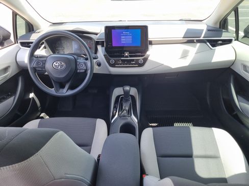 Used 2023 Toyota Corolla LE w/ LE Premium Package FWD image 12