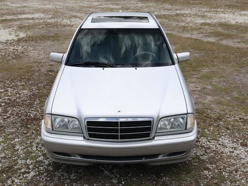Used 2000 Mercedes-Benz C 280 Sedan image 19