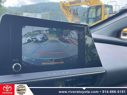Used 2024 Toyota Prius Prime FWD image 29