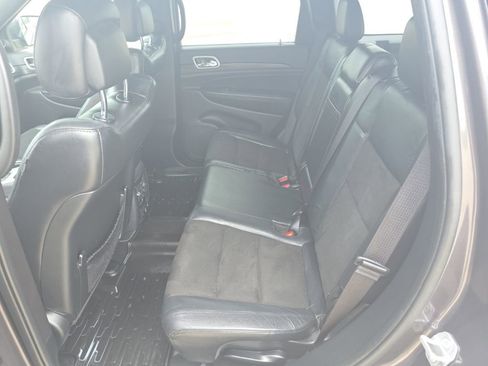 Used 2020 Jeep Grand Cherokee Altitude image 10