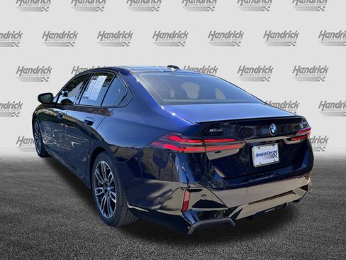 Certified 2025 BMW 530i xDrive w/ M Sport Package image 8