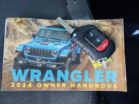 Used 2024 Jeep Wrangler Unlimited AWD/4WD image 54