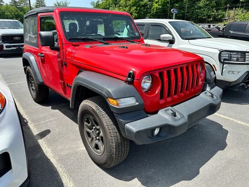 Used 2023 Jeep Wrangler Sport AWD/4WD image 2