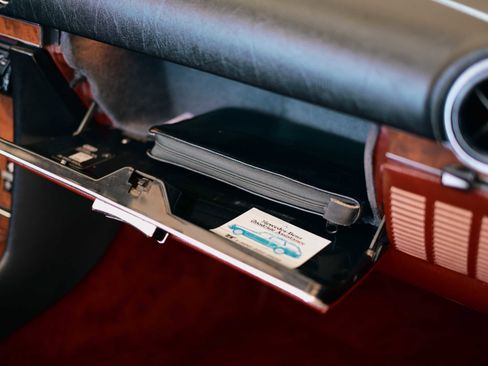 Used 1988 Mercedes-Benz 560 SL image 32