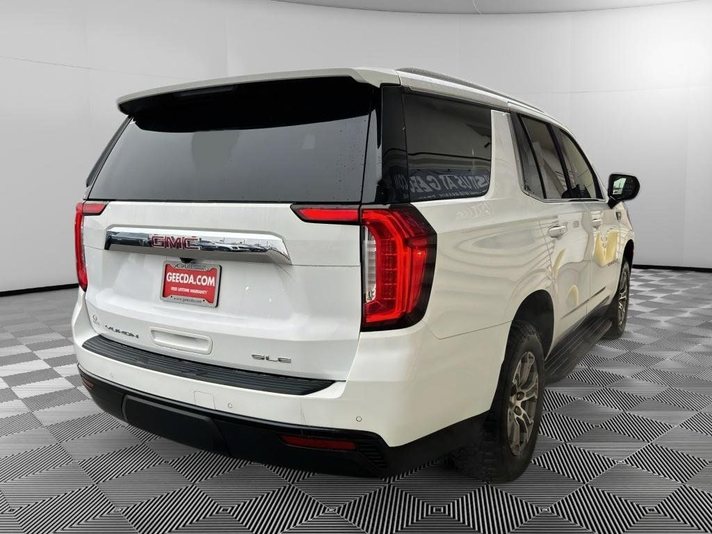 Used 2024 GMC Yukon SLE AWD/4WD image 4
