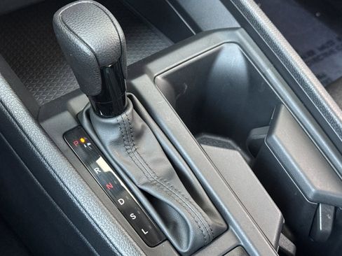 Used 2023 Honda Accord LX image 16