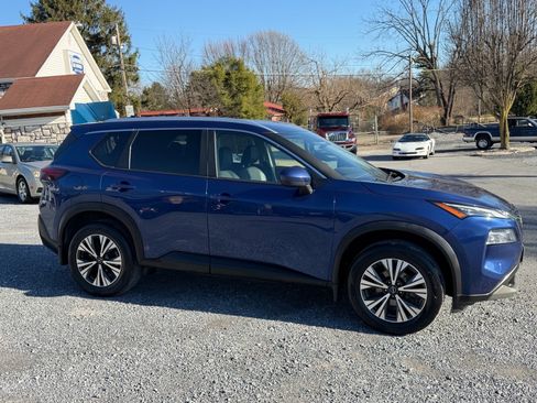 Used 2023 Nissan Rogue SV w/ SV Premium B Package AWD/4WD image 4