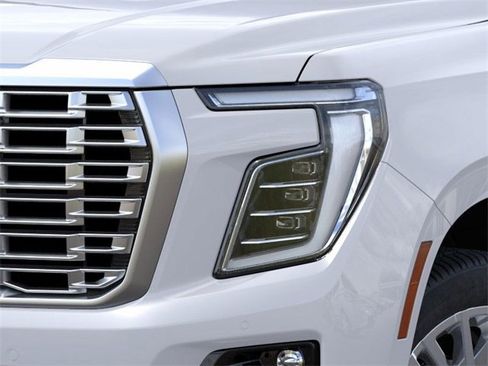 New 2026 GMC Yukon Denali image 10