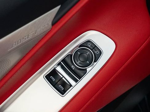 Used 2021 Chevrolet Corvette Stingray Preferred Cpe w/ Z51 Performance Package RWD image 4