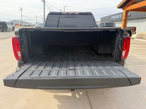 Used 2021 GMC Sierra 1500 AT4 w/ AT4 Premium Package AWD/4WD image 5