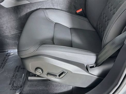 New 2026 Volvo XC90 B6 Plus w/ Protection Package Premier AWD/4WD image 20