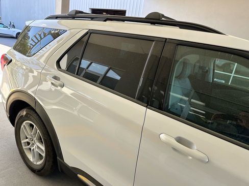 Used 2025 Ford Explorer Active w/ Active Comfort Package image 10