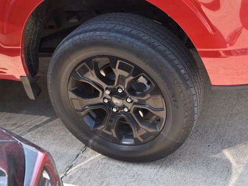 Used 2023 Ford F150 Lariat w/ Equipment Group 502A High AWD/4WD image 13