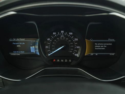 Used 2017 Ford Fusion SE w/ Fusion SE Technology Package image 18