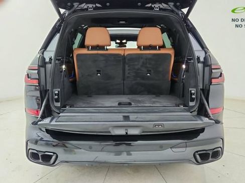 Used 2026 BMW X7 M60i AWD/4WD image 14