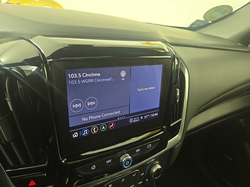 Certified 2023 Chevrolet Traverse RS image 20