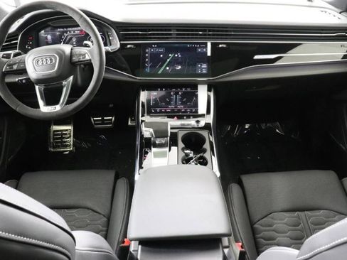 Used 2024 Audi RS Q8 image 6