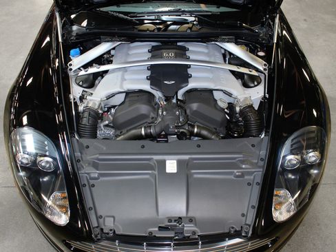 Used 2009 Aston Martin DB9 Coupe image 20