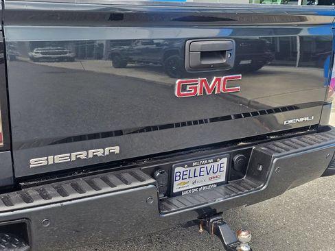 Used 2018 GMC Sierra 1500 Denali AWD/4WD image 14