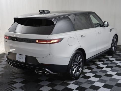 Certified 2026 Land Rover Range Rover Sport SE AWD/4WD image 19
