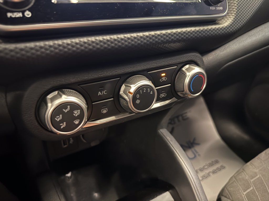 Used 2021 Nissan Kicks S FWD image 15