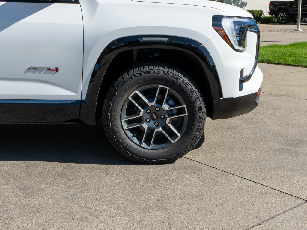 New 2027 GMC Terrain AT4 w/ Convenience Package III AWD/4WD image 33