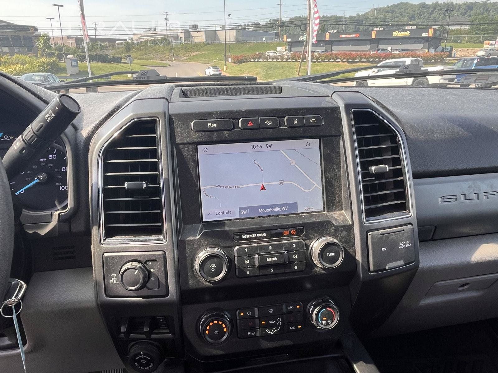 Used 2022 Ford F250 XLT w/ XLT Premium Package AWD/4WD image 9
