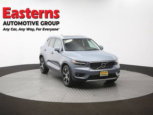 Used 2021 Volvo XC40 T4 Inscription FWD image 52
