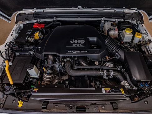 Used 2022 Jeep Gladiator Overland w/ Popular Equipment Package image 34