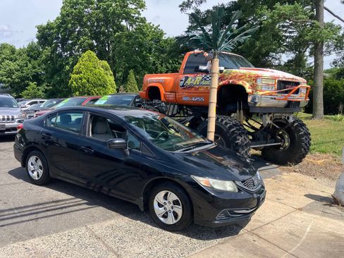 Used 2014 Honda Civic LX image 2