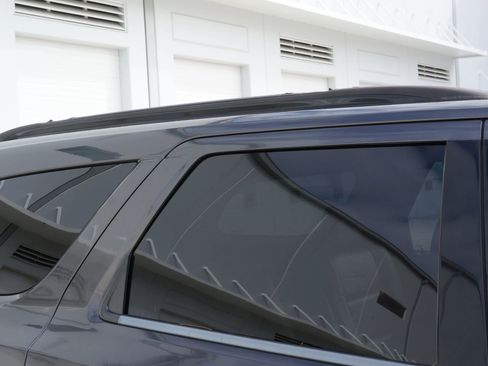 Used 2018 Dodge Durango SRT w/ SRT Interior Appearance Group image 18