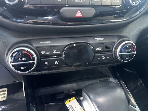 Certified 2023 Kia Soul EX image 17