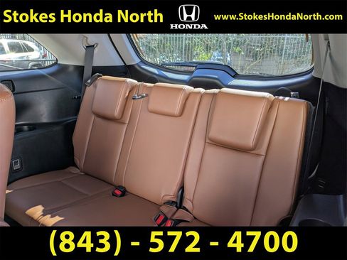 Used 2019 Toyota Highlander Limited Platinum image 11