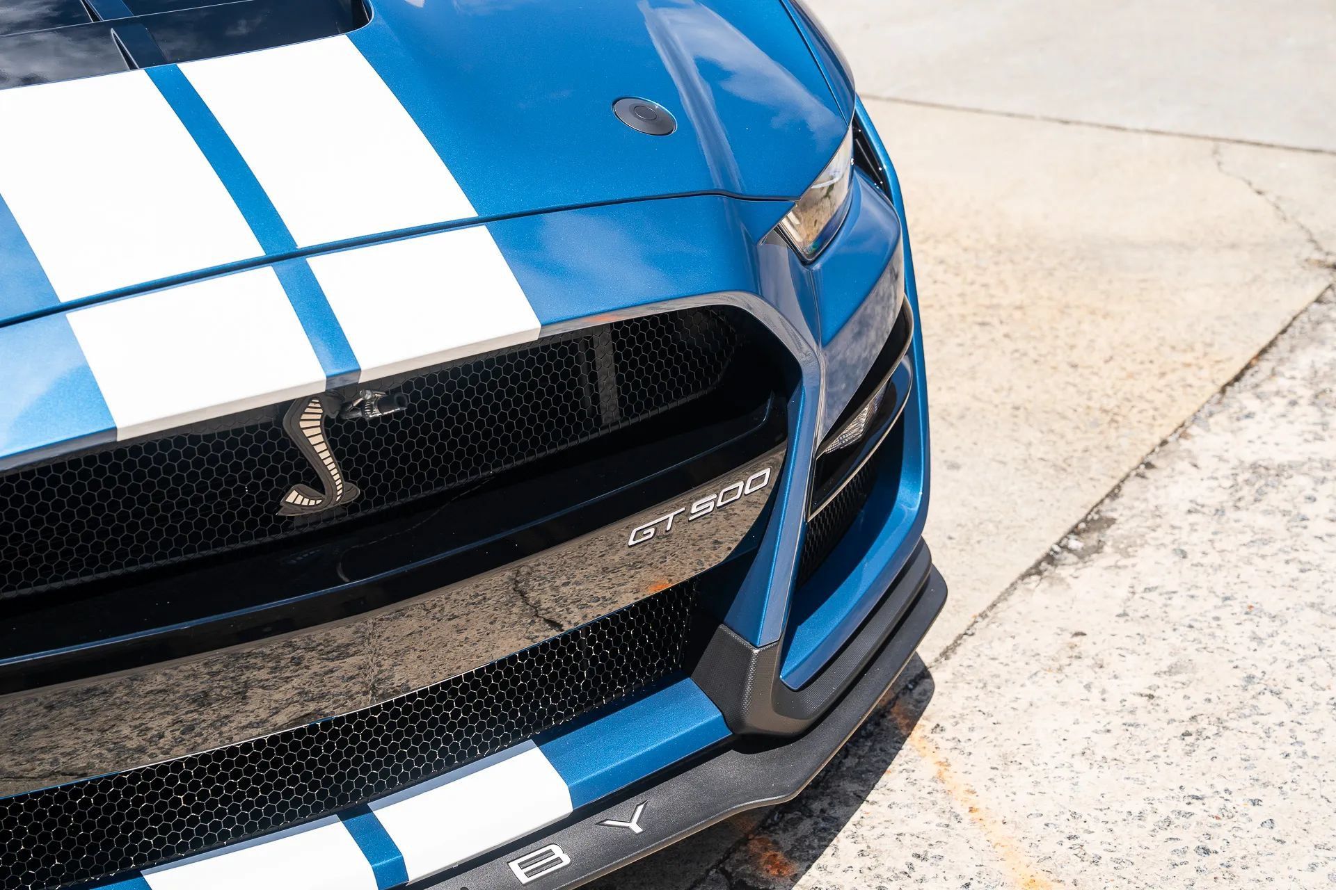 Used 2020 Ford Mustang Shelby GT500 w/ Technology Package RWD image 15
